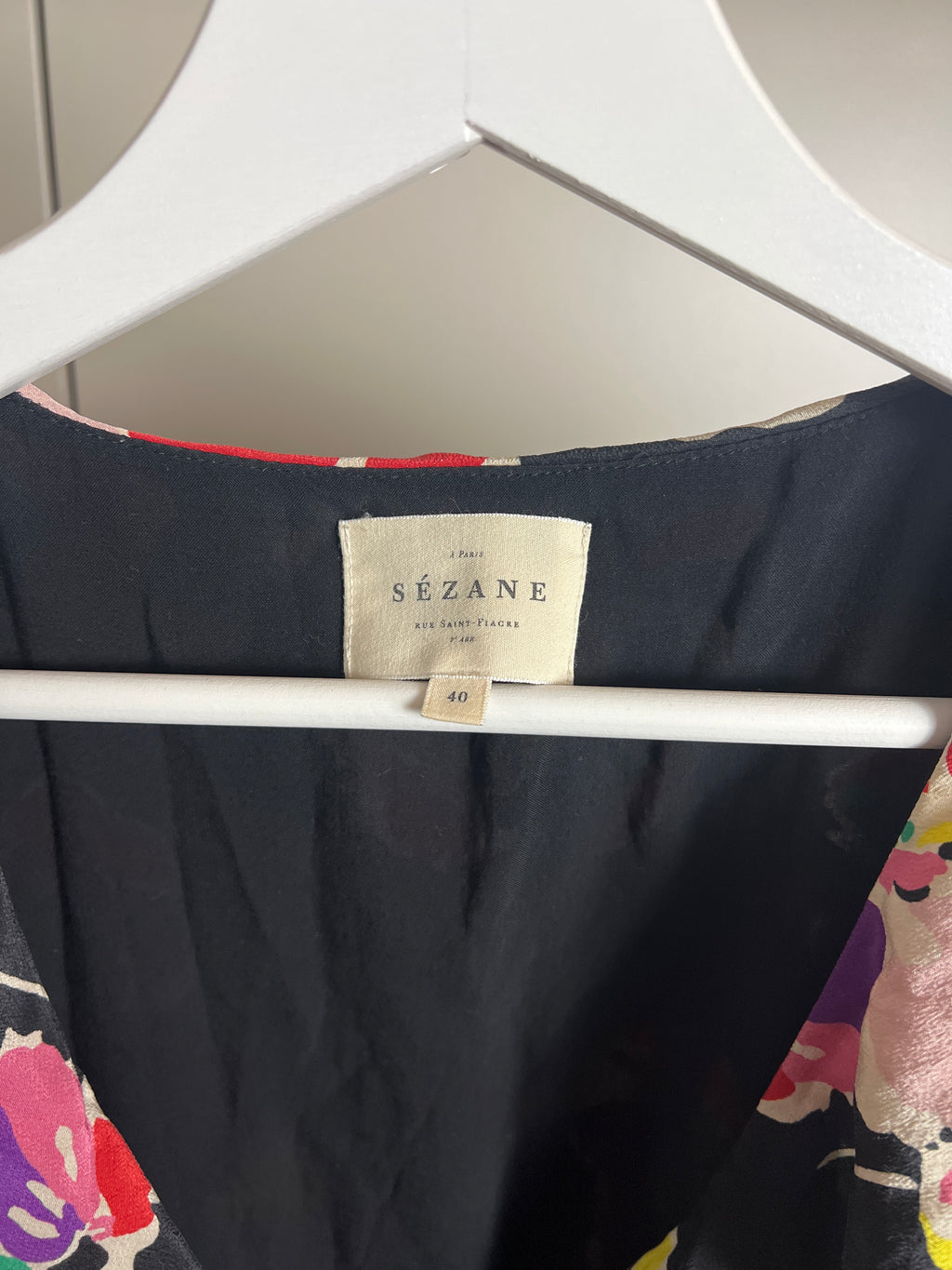 Robe portefeuille fleurie Sézane — Encore Lyon