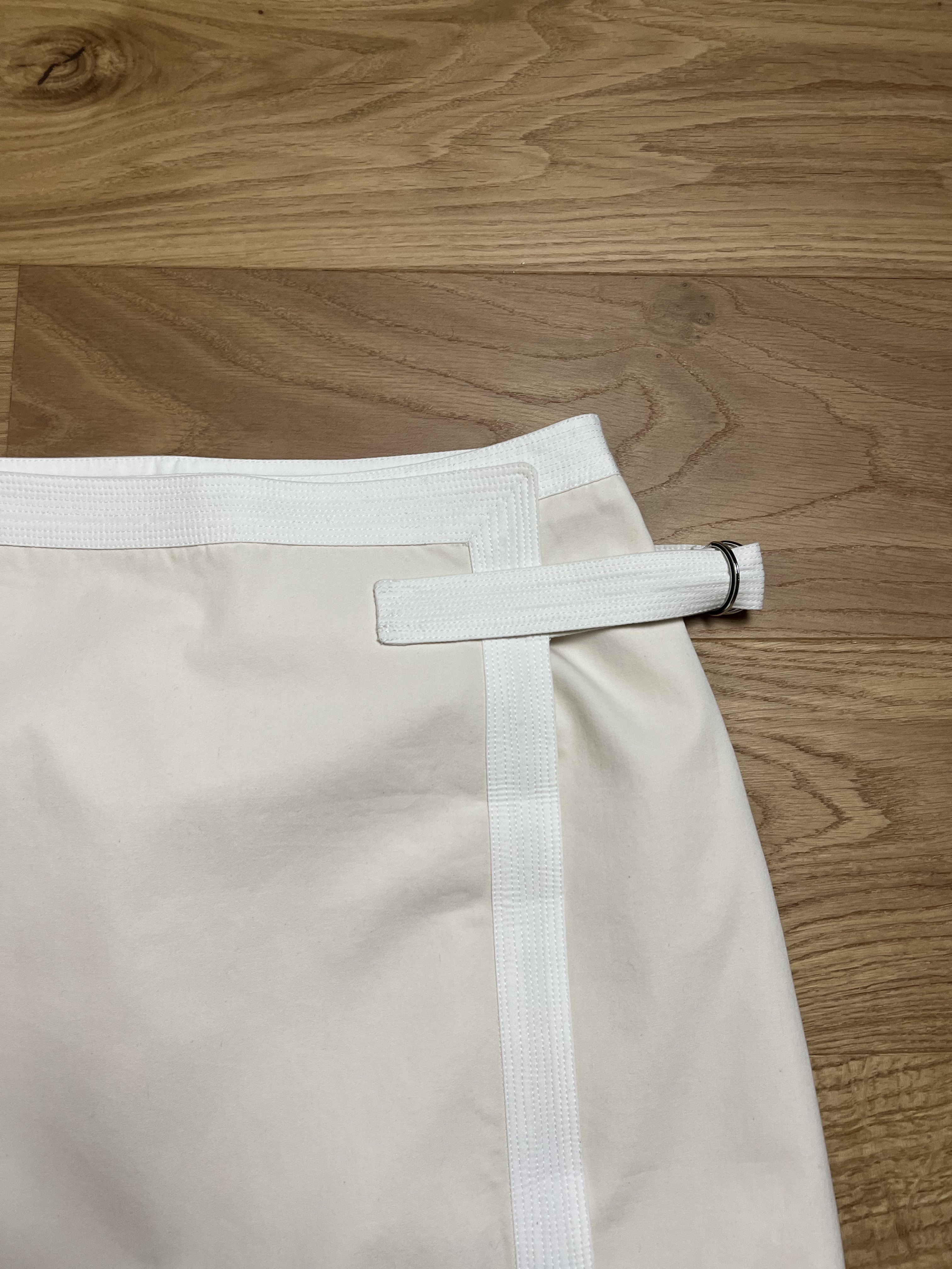 Mini-jupe portefeuille Sézane — Encore Lyon