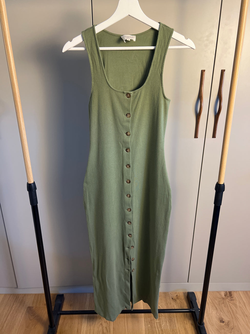 Robe Fabiola vert sauge — Encore Lyon